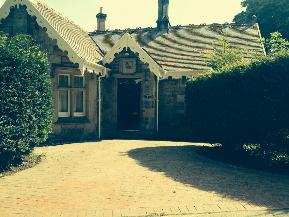 Mansion House Hotel Elgin Exteriör bild