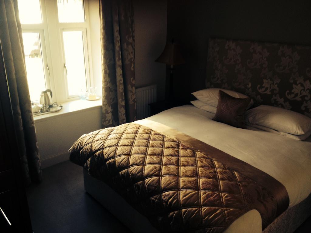 Mansion House Hotel Elgin Rum bild