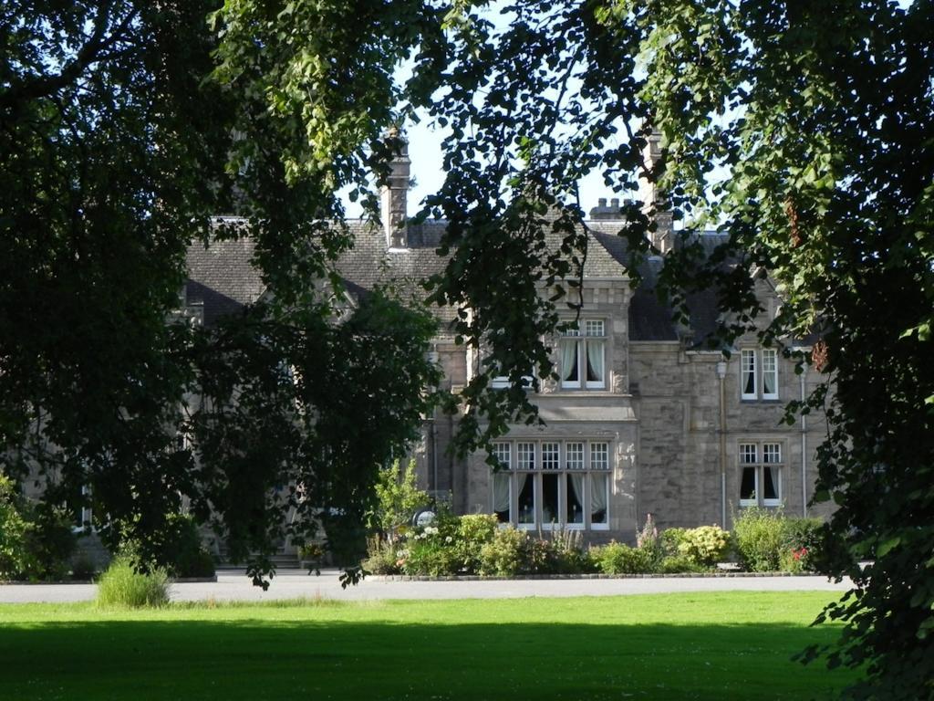Mansion House Hotel Elgin Exteriör bild